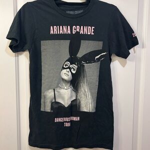 Ariana Grande dangerous woman tour shirt